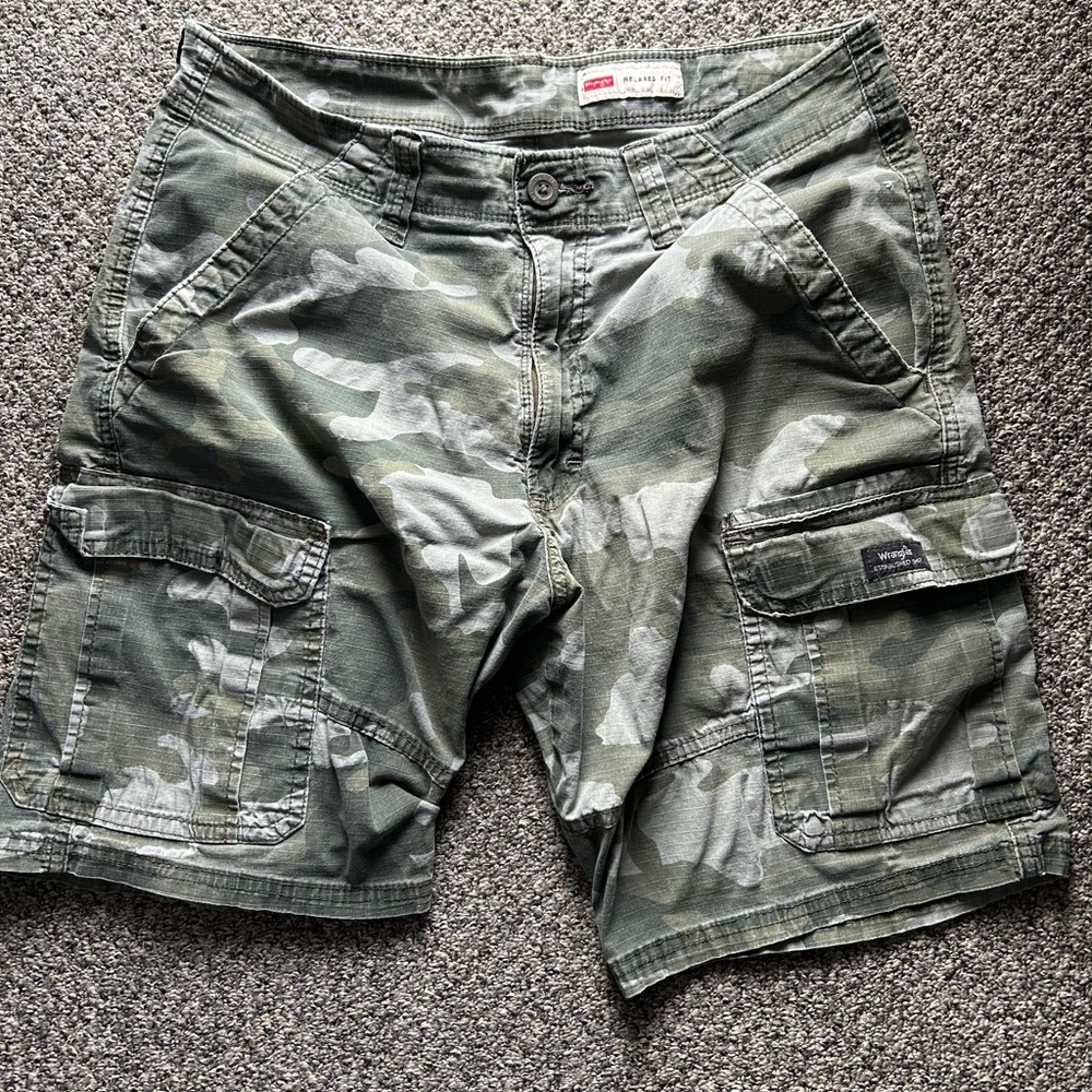 Camouflage Cargo Shorts - Green Camo